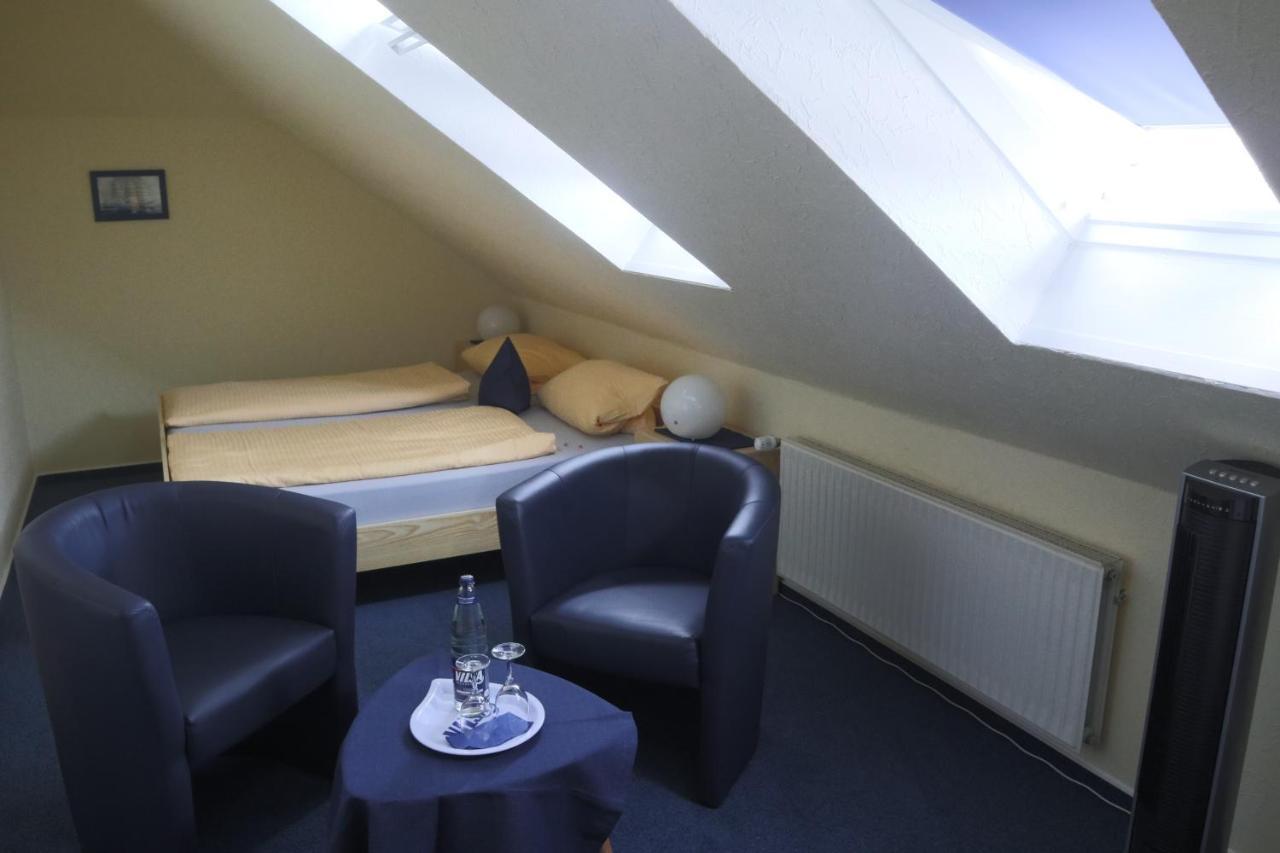 Hotel Am Friesenstrand Tossens Exteriör bild