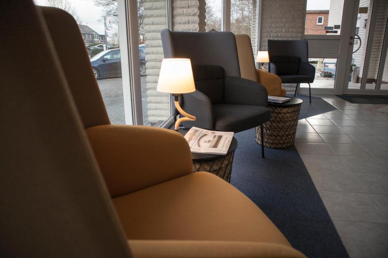 Hotel Am Friesenstrand Tossens Exteriör bild